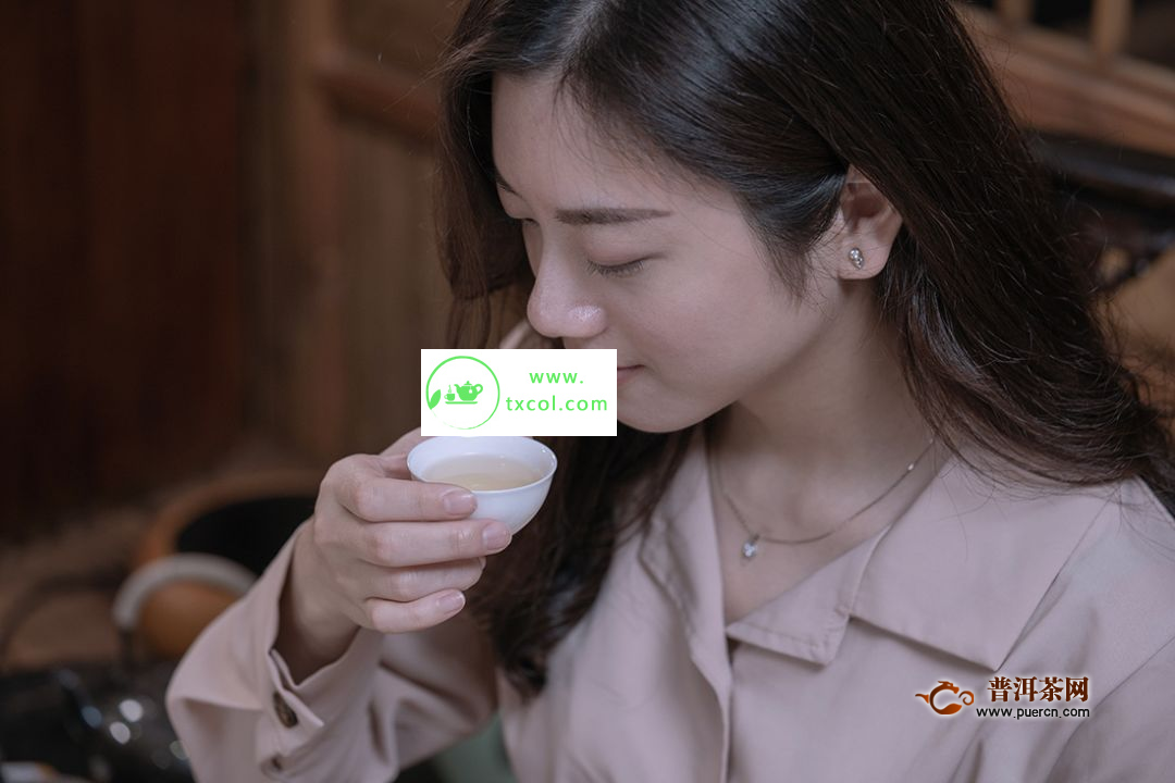 年轻人喝茶喝多了好不好？