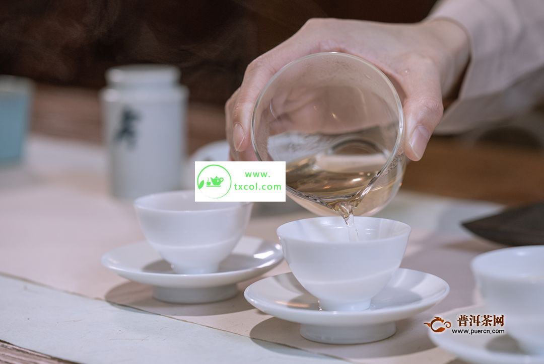 请客人喝茶要注意哪些礼节？